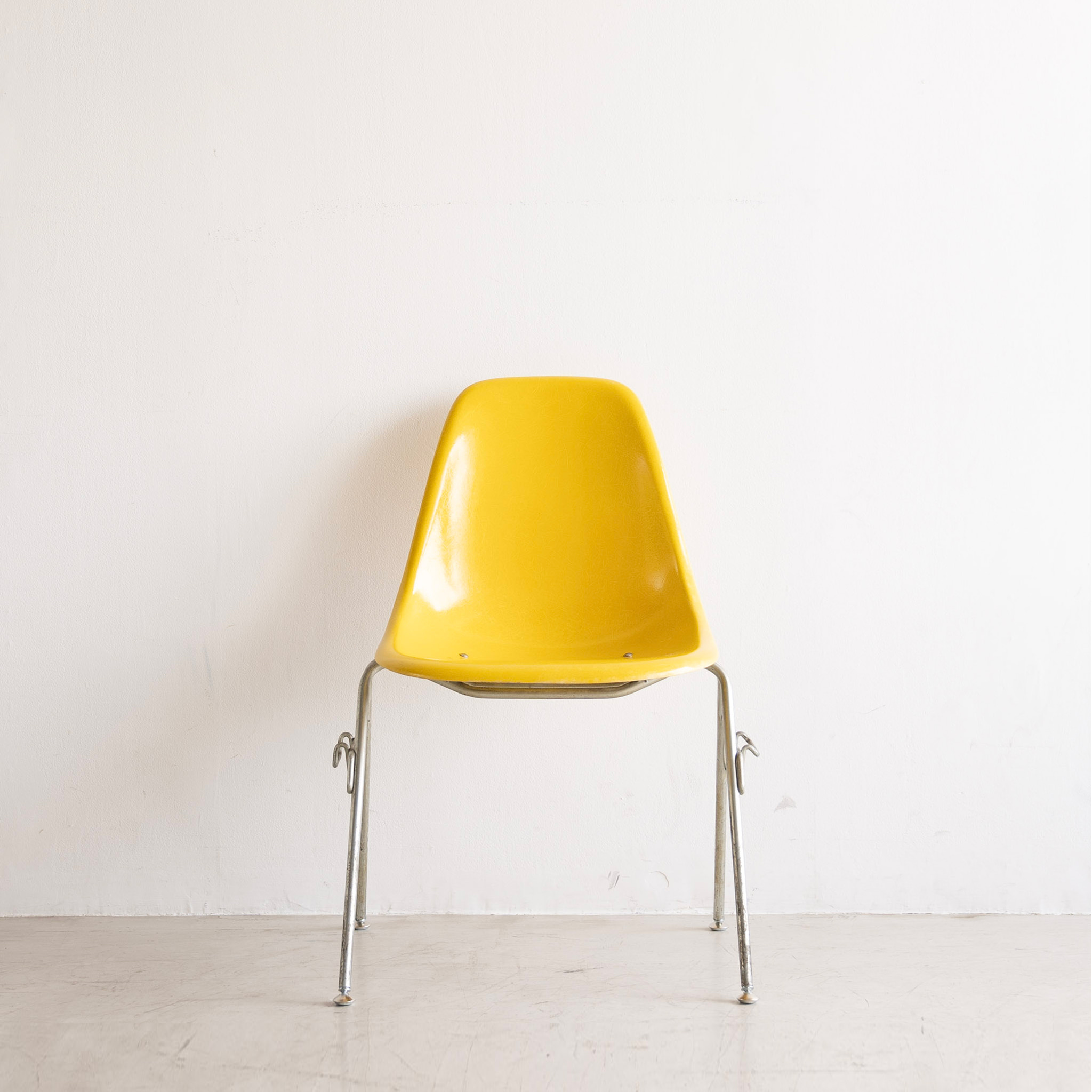 Herman Miller Charles &amp; Ray Eames Fiberglass DSS Shell Chair - 10